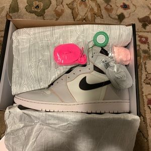 OG defiant NYC to PARIS Jordan 1’s